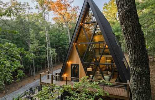 This Blue Ridge Mountains A-frame cabin cuts a sharp figure